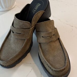 Born Platform Chunky Slides Mules